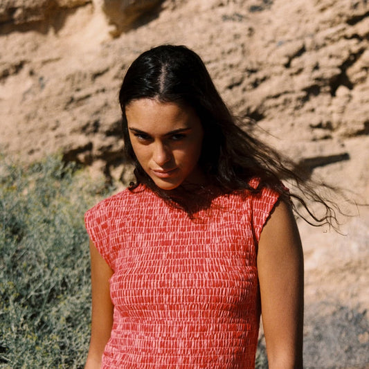 Smocked T-Shirt – Coral Stretch