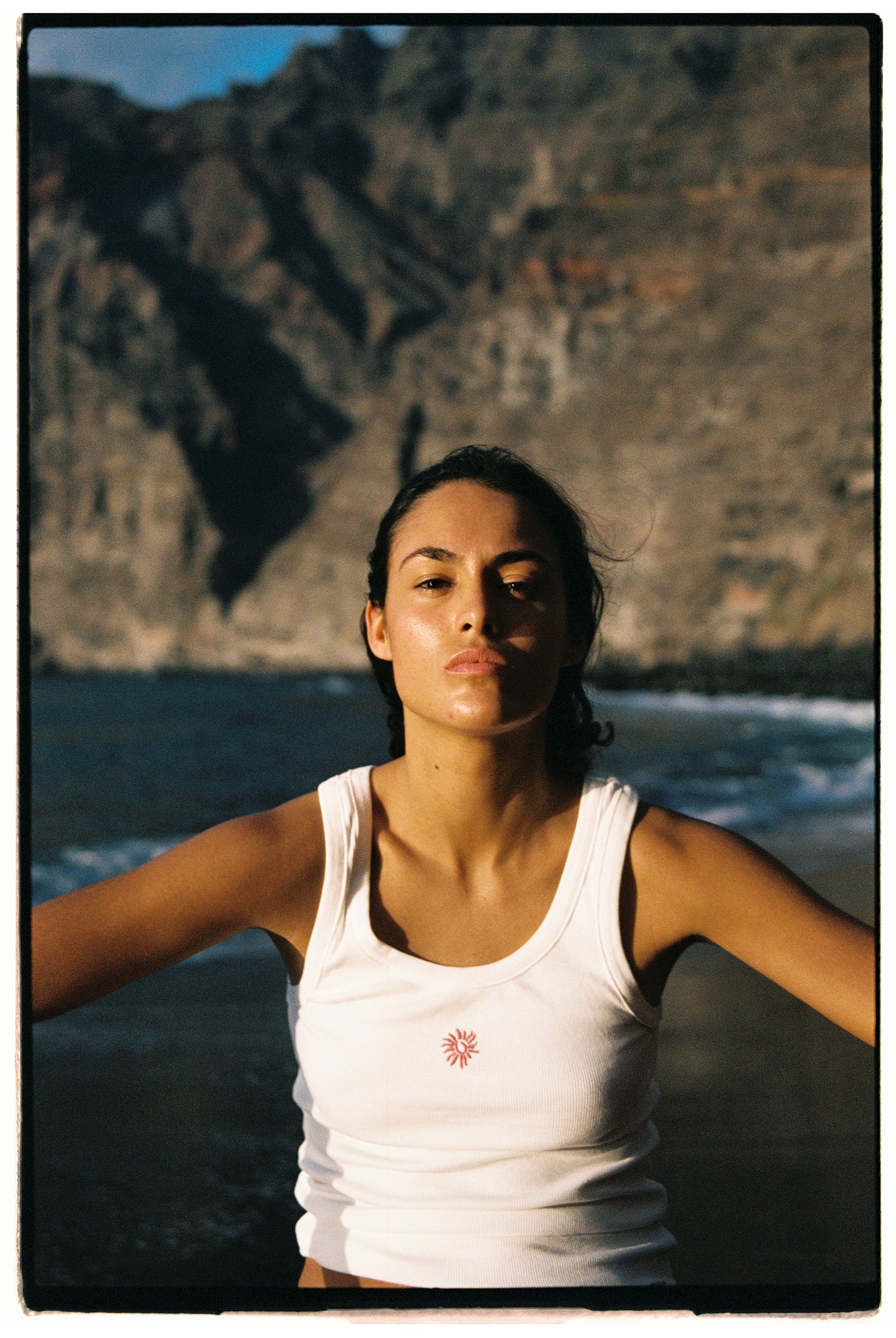 The Sun Tank – White