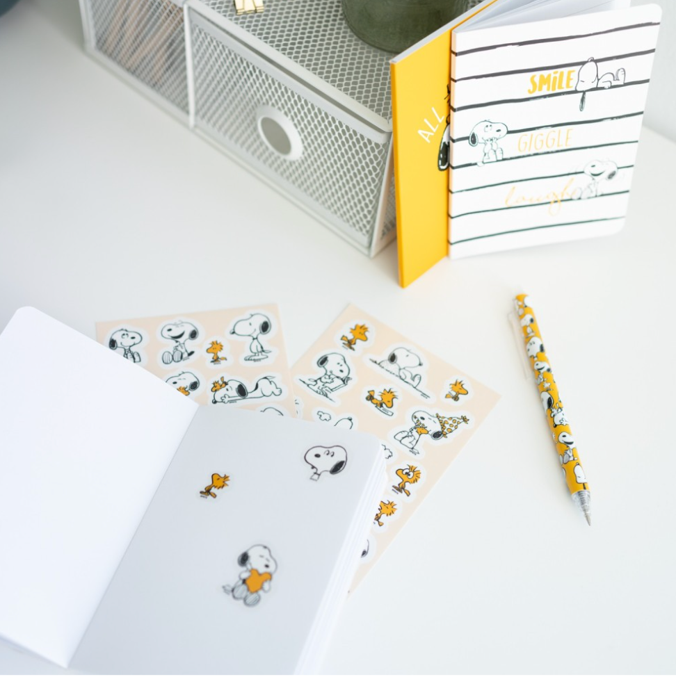 Snoopy Stationery Set